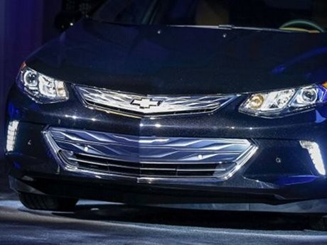 Chevy Bolt, Sekali Ngecas Bisa Ngacir Sampai 320 Km