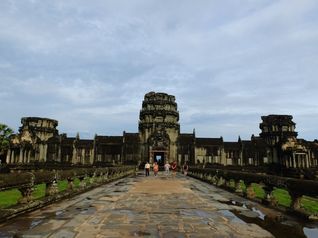 Begini Cara Seharian Jelajah Angkor Wat di Kamboja