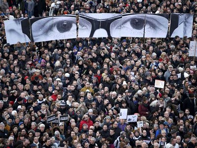 Jutaan Warga Prancis Longmarch Tolak Terorisme