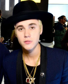 Rilis Album, Justin Bieber Juga Akan Tur Dunia Tahun Ini