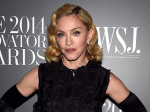 Madonna Sampaikan Duka atas Tragedi Charlie Hebdo Sambil Promo Album Baru