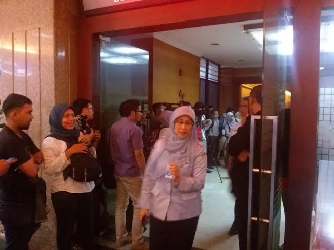 Dijaga Ketat oleh Marinir, Jonan Lantik Dirjen Perhubungan Udara yang Baru