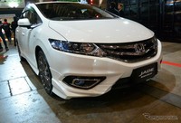 Sebenarnya Jade sudah diperkenalkan pertama kali di Tiongkok pada 2013 lalu. Kini Honda memamerkannya untuk pasar domestik Jepang di Tokyo Auto Salon. Istimewa/Response.