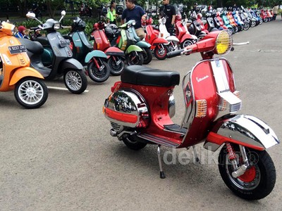 Ajang Silaturahmi Pengguna Vespa Jakarta