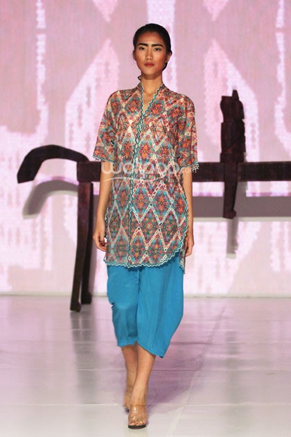 Oscar Lawalata Couture Timor. Bazaar Fashion festival 2014. at Jakarta Convention Center. Jakarta. [Foto: Mohammad Abduh/Wolipop]