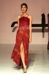 Oscar Lawalata Couture Timor. Bazaar Fashion festival 2014. at Jakarta Convention Center. Jakarta. [Foto: Mohammad Abduh/Wolipop]