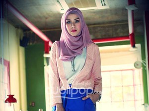 Drama Menyusui dan Cerita Menarik Lainnya di Balik Syuting Film Hijab