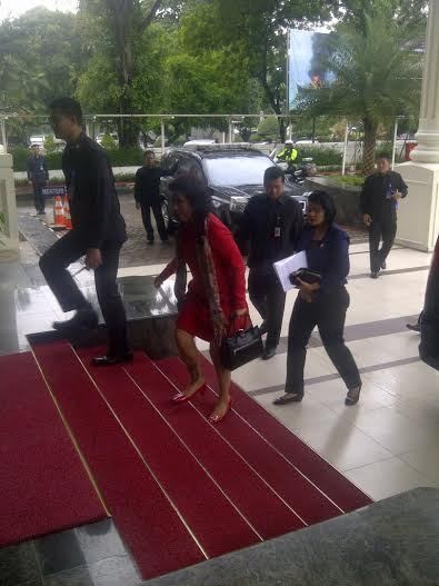 Di Depan Nakhoda Kapal, Menteri Susi Curhat Diancam Santet