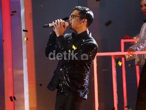 Afgan Persembahkan Konser Tunggal di Hari Valentine
