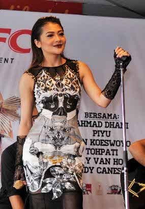 IDP Hadirkan Kenangan Galau Lewat Album Deja Vu