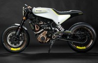 Dua motor retro Husqvarna itu dipastikan bakal masuk jalur produksi dan siap dijual. Hal ini langsung disampaikan petinggi KTM, Reinhold Zens. Istimewa/KTM.