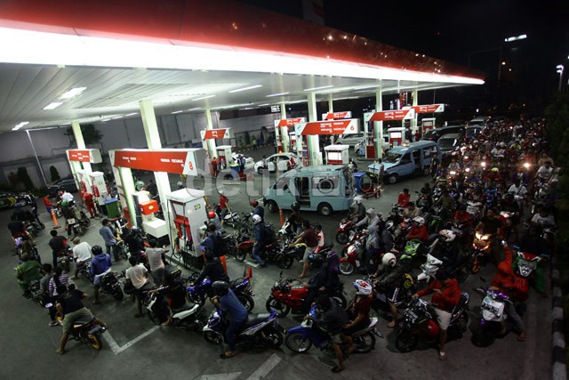 Kata Jokowi Harga BBM Turun Jadi Rp 6.500/Liter, Pertamina Sebut Rp 7.100/Liter