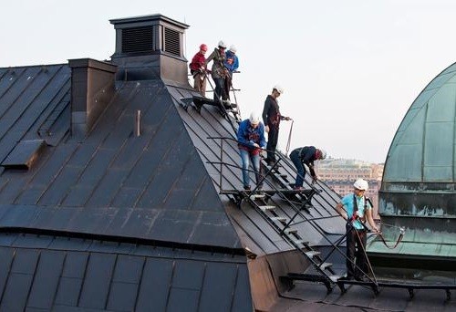 Paling Aneh, Stockholm Punya Tur Naik Atap