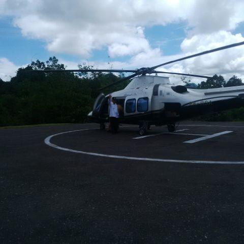 Blusukan ke Perbatasan RI-Malaysia, Menteri Basuki Naik Helikopter