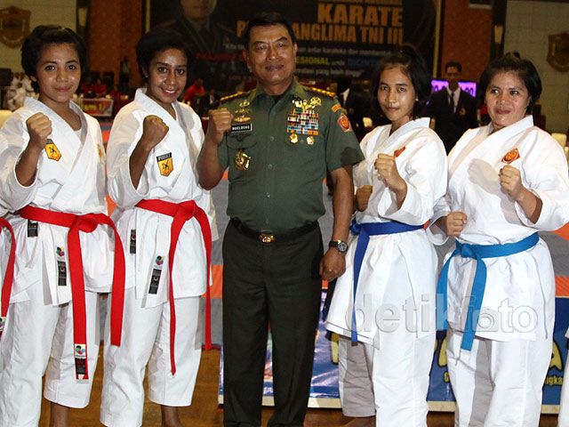 Pembukaan Kejuaraan Karate Piala Panglima TNI