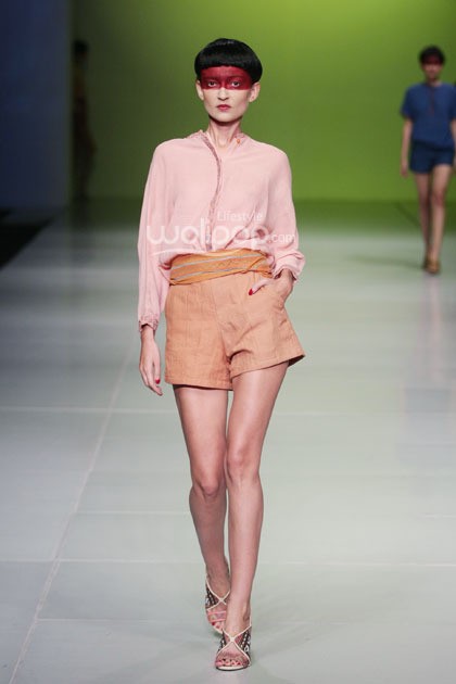 Oscar Lawalata I AM. Bazaar Fashion festival 2014. at Jakarta Convention Center. Jakarta. [Foto: Mohammad Abduh/Wolipop]