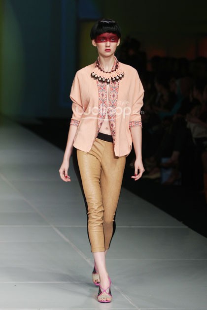 Oscar Lawalata I AM. Bazaar Fashion festival 2014. at Jakarta Convention Center. Jakarta. [Foto: Mohammad Abduh/Wolipop]