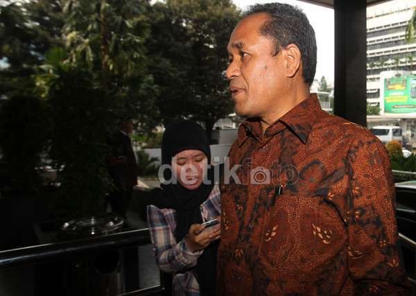 PD: Tunda Pelantikan Komjen Budi, Presiden Jokowi Negarawan