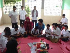Mensos Tinjau Panti Sosial Bina Laras Cengkareng