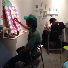 Kios Galeri di Pasar Santa Gelar Eksibisi A Glass Box