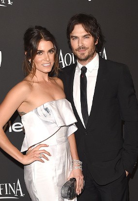 Enam Bulan Pacaran, Ian Somerhalder Tunangan dengan Bintang Twilight Ini