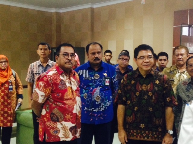 Rano Karno Minta Pemerintah Pusat Bangun Tol ke Tanjung Lesung