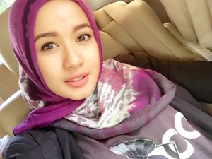 Laudya Cynthia Bella Putuskan Berhijab Usai Umroh 4 Kali