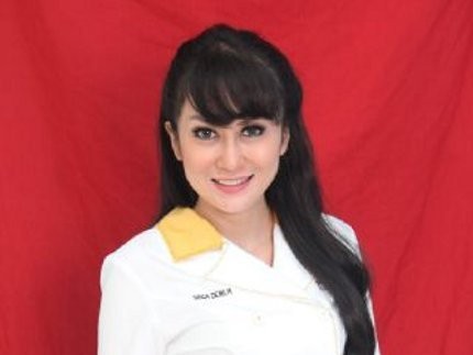 Sibuk Berpolitik, Sisca Dewi Vakum dari Dunia Hiburan