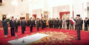 Wantimpres dari Parpol Diberi Waktu 3 Bulan untuk Keluar dari Partai