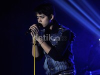 Dalam konser tersebut, Aliando menyanyikan sekitar 11 lagu. Pool/Noel/detikFoto.