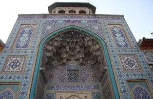 Mungkin Ini Masjid Paling Bling-bling di Dunia