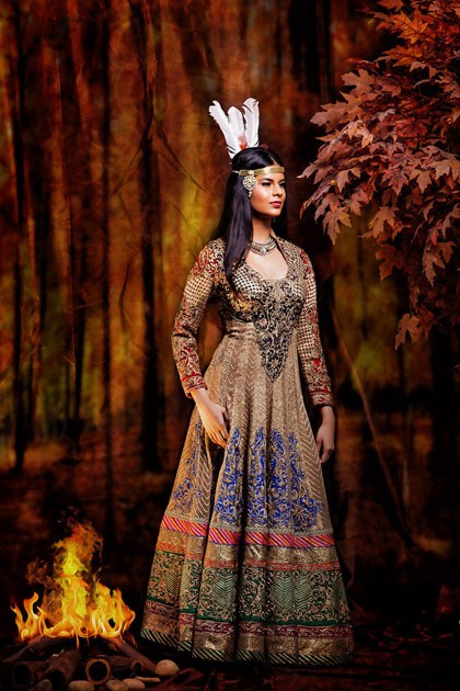 Karakter Pocahontas dirilis Disney pada 1995. Jika dalam film Pocahontas tampil sederhana dengan busana khas suku Indian, sosoknya bisa berubah menjadi glamour ketika menjadi pengantin India. Apalagi busana khas wanita India identik dengan payet, bebatuan dan bordir. (Foto: Dok. Amri Grewal)