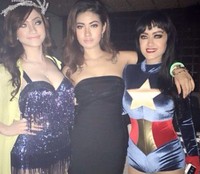 Klaim Lebih Montok dari Jupe, Ini Pose-pose Seksi Della Wulan