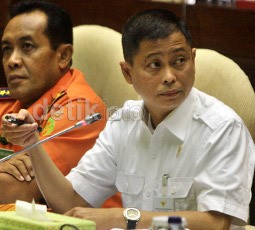 Menteri Jonan Tetap Batasi Tarif Murah Penerbangan