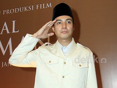 Begini Penampilan Baim Wong Jadi Soekarno