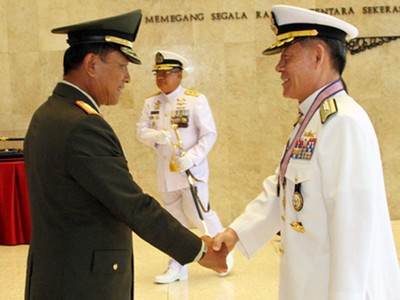 Kunjungan Kehormatan Pangab Korea