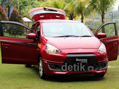 Mitsubishi Mirage Bersolek