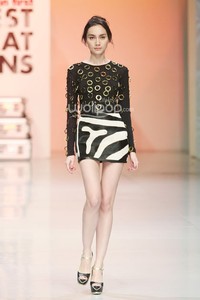 Flirt by Fabiola Aisha & Indah Kalalo Cape Town. Fashion First. Bazaar Fashion festival 2014. at Jakarta Convention Center. Jakarta. [Foto: Mohammad Abduh/Wolipop]