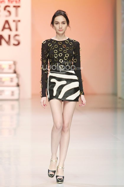 Flirt by Fabiola Aisha & Indah Kalalo Cape Town. Fashion First. Bazaar Fashion festival 2014. at Jakarta Convention Center. Jakarta. [Foto: Mohammad Abduh/Wolipop]