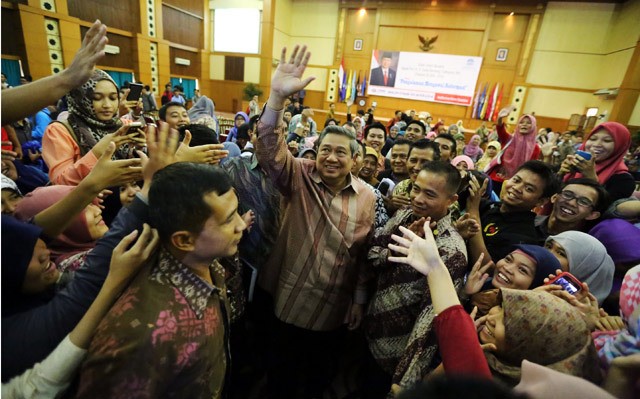 Siapa Sebenarnya yang Ingin Singkirkan Orang-orang SBY?