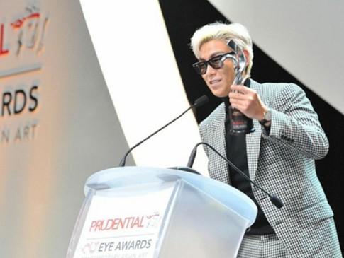 Gunakan Karya Seni di Video Musik, T.O.P Bigbang Dapat Penghargaan