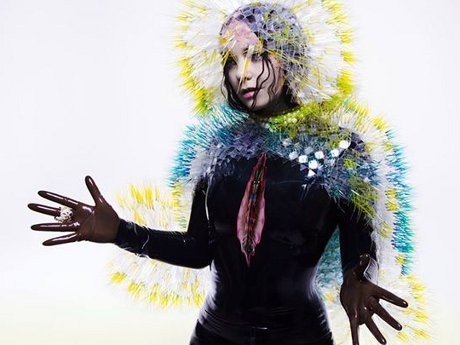 Surprise! Bjork Rilis Album Baru Hari Ini