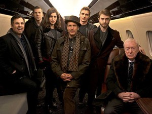Ini Penampakan Daniel Radcliffe dengan Tim Pesulap Now You See Me 2