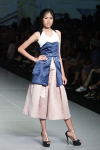 Rinda Salmun Fashion First. Bazaar Fashion festival 2014 at Jakarta Convention Center. Jakarta. [Foto: Mohammad Abduh/Wolipop]