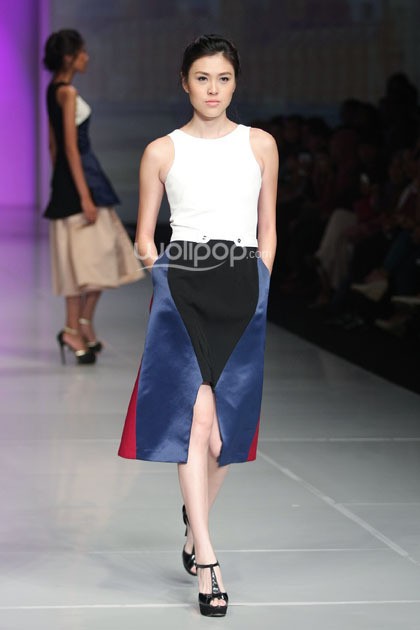 Rinda Salmun Fashion First. Bazaar Fashion festival 2014 at Jakarta Convention Center. Jakarta. [Foto: Mohammad Abduh/Wolipop]