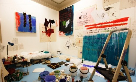 Karya Seni Terapi Tracey Emin Dijual Rp 11,3 M