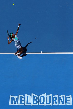 Venus, Serena Melenggang ke Babak Ketiga