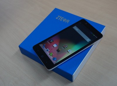 ZTE Blade V5, Murah Bukan Berarti Murahan