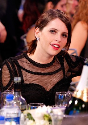 Felicity Jones Mengaku Susah Cari Pacar