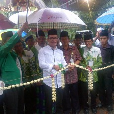 Kisah Menaker Hanif Tertipu Jersey Bola MU